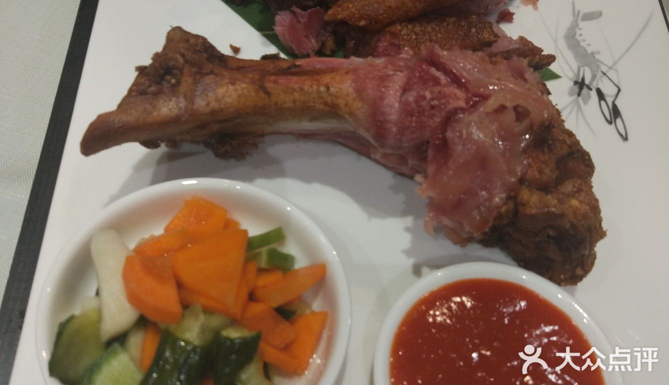 一家让你吃出幸福感的鲁菜,超赞的煲仔饭,日式牛子粒
