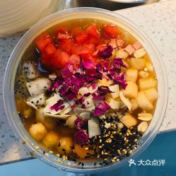 水果冰汤圆