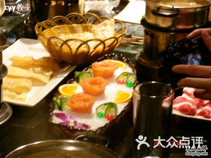 豆捞坊人均消费_中国人均水果消费支出(2)