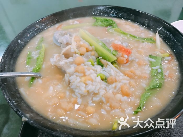 蹄花豆汤饭