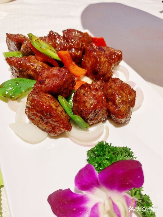 黑椒牛肉粒