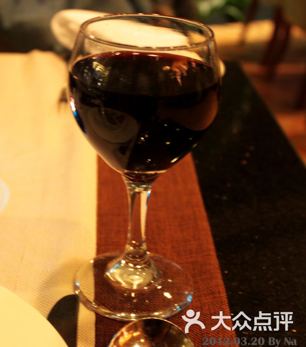 上海富豪东亚酒店(咖啡厅店)红酒图片 - 第4张