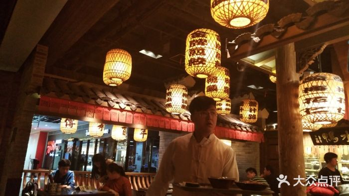 南京大牌档(世界城广场店)--环境图片-武汉美食-大众