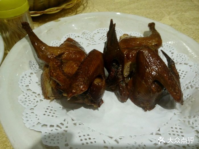 这间位于海印桥南得私房,无愧餐馆菜级数,.-姨浐河边美食图片