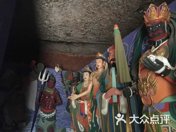 悄悄问圣僧是否要开车上传的图片