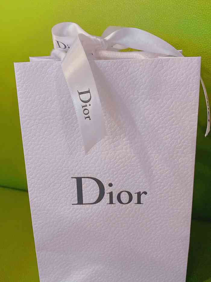 dior(湖滨银泰店)-"湖滨银泰的dior专柜位于c1区的一