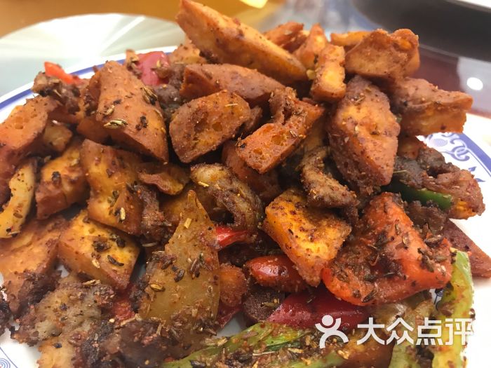 新疆馕炒烤肉