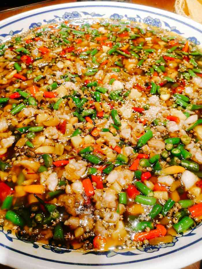 杨记隆府(解放碑总店)-"江湖菜 主要来吃兔兔 霸王兔.