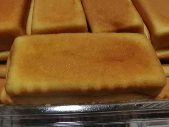 粑粑坊糯米蛋糕-"[薄荷]环境:在路边的小店 在一排商.