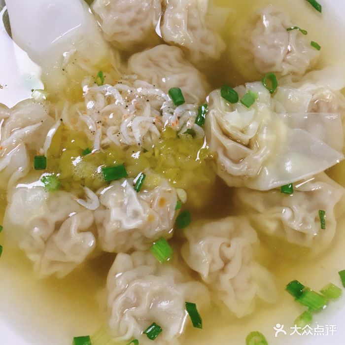 小碗馄饨