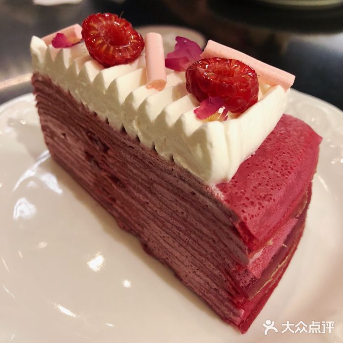 星美乐(万象天地店)红丝绒千层蛋糕图片