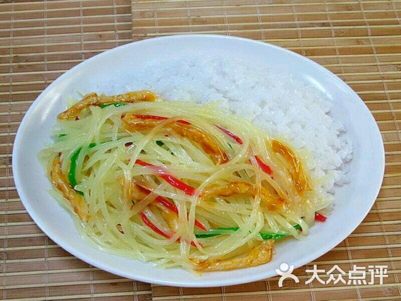 土豆丝盖浇饭                 gu51a3ffa7           贪吃叮当