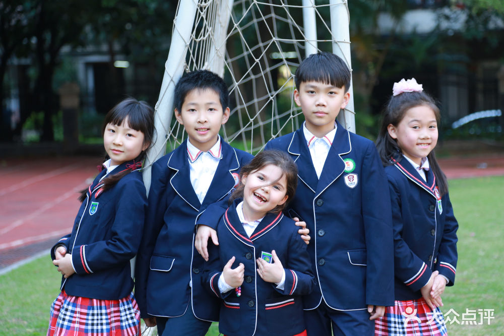 中黄外国语小学-学生校服图片-广州学习培训-大众点评