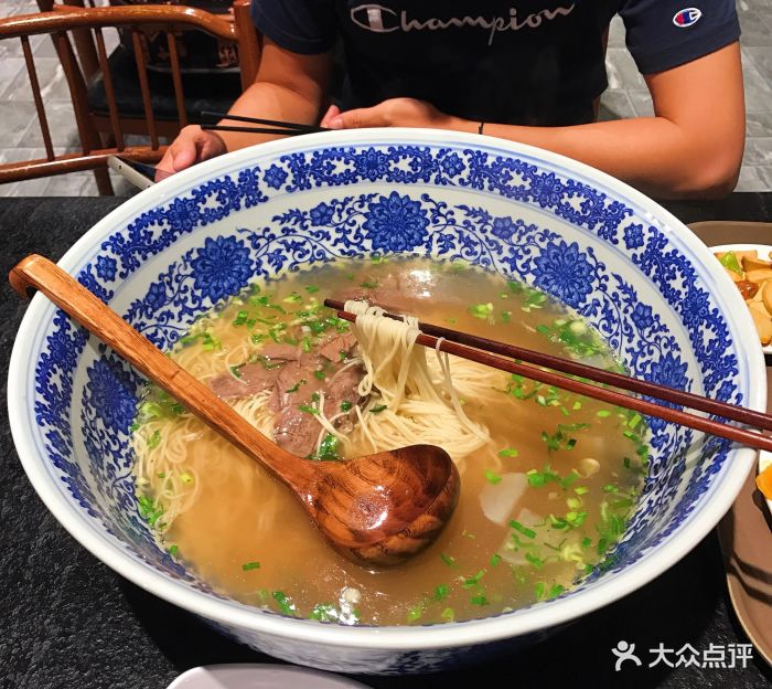 幸福宫中国兰州牛肉面(民主广场店)超级牛大碗二人套餐图片 - 第498张