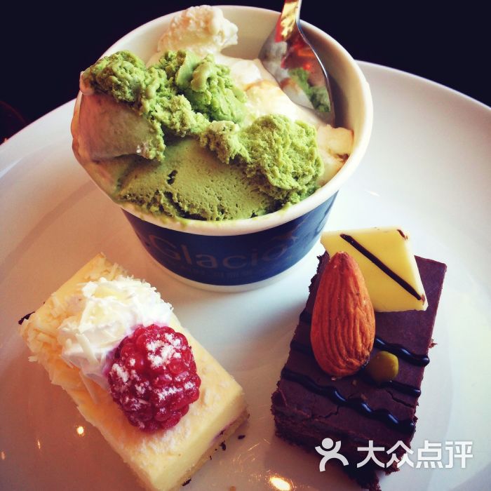 盘古七星酒店聚福园自助餐厅