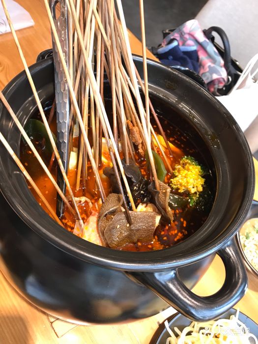 签喜冷锅串串