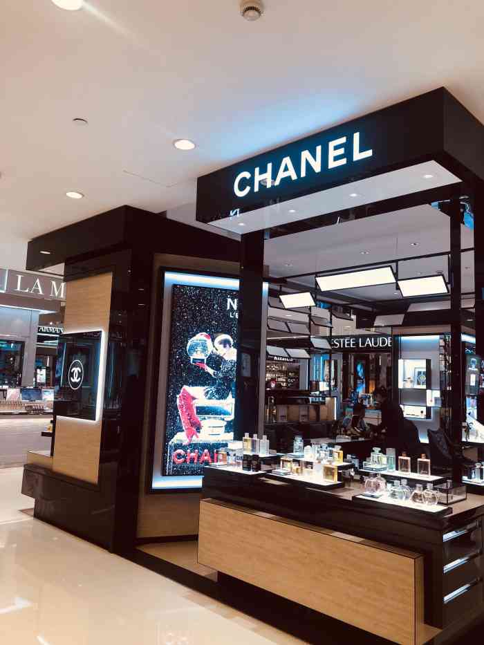 chanel (杭州大厦购物城店)-"大名鼎鼎的香奈儿,在杭州大厦,香奈儿的