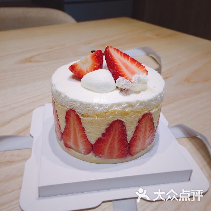 法式草莓小蛋糕