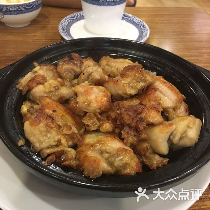 沙姜焗鸡煲