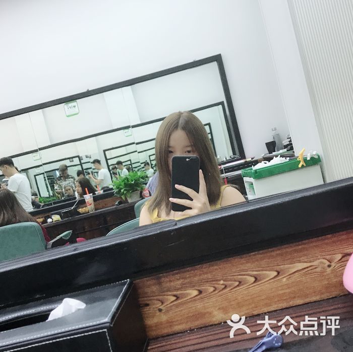 服务也挺好!小雨理发师挺好下次还会来这洗头哈哈