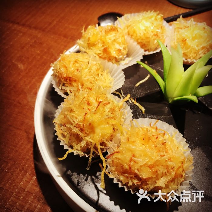 金丝虾球