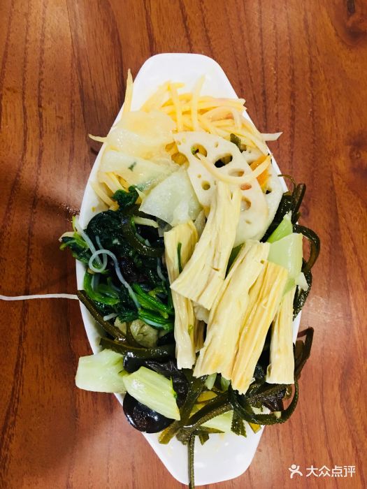 顺发拉面素拼凉菜图片 - 第1张