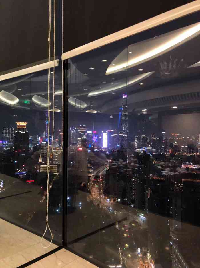 金时代顺风港湾(兰生大厦店)-"38楼是旋转餐厅哦!