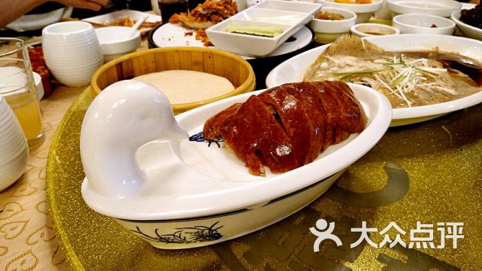大鸭梨烤鸭店(六里桥店)图片 - 第1张