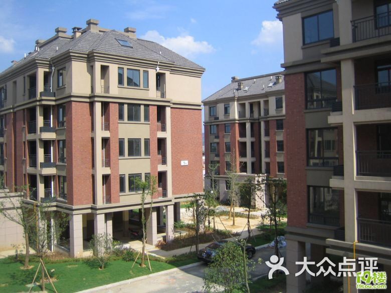 砀山县民族学校户型公寓-第1张跃层立体图别墅图片图片