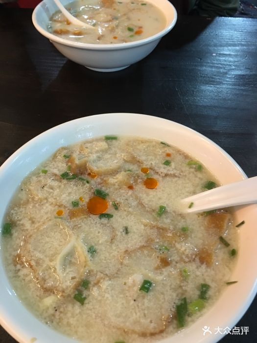 阿文夜市豆浆油条店咸豆浆图片