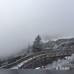 西岭雪山人均消费_西岭雪山(2)
