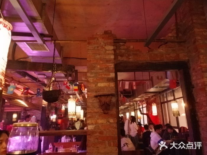 helens海伦司小酒馆(武汉卓刀泉店)图片