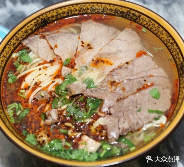 加肉牛肉拉面