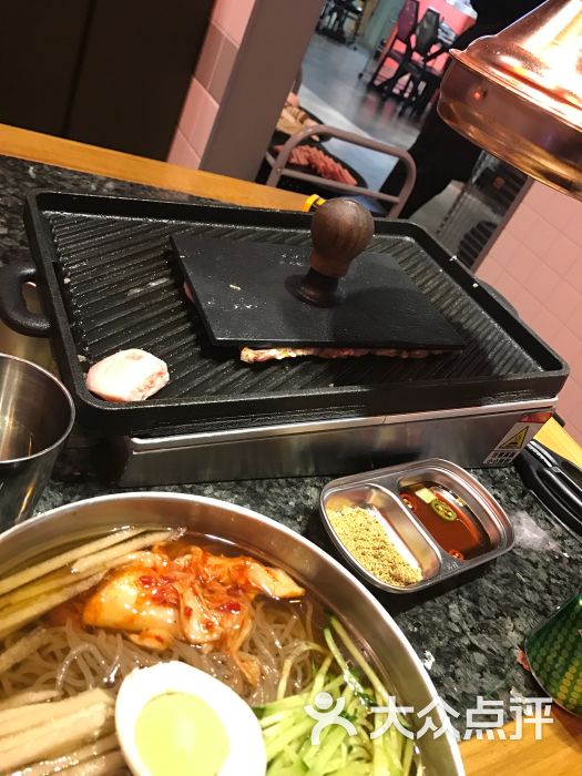 n2u熨斗烤肉(恒隆广场店)图片 第2张
