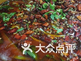 东港海鲜gdp_大连东港图片