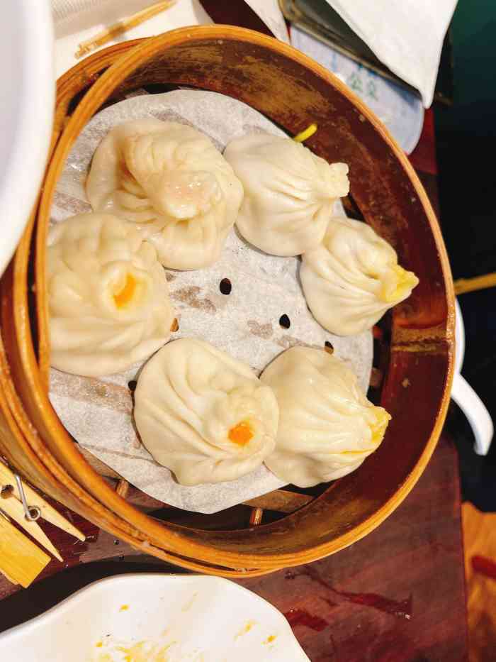 富春小笼(愚园路店)-"流金岁月蒋南孙刘诗诗吃早饭的餐厅～喜欢小.