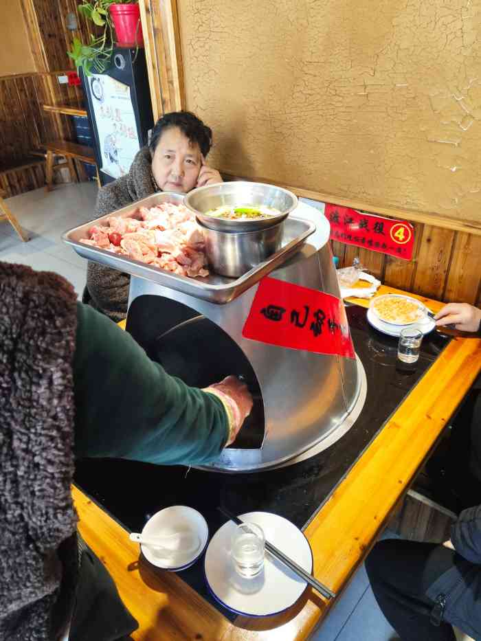 铁锅岁月(邹区店)-"新店团的优惠,位置比较不好找,有.