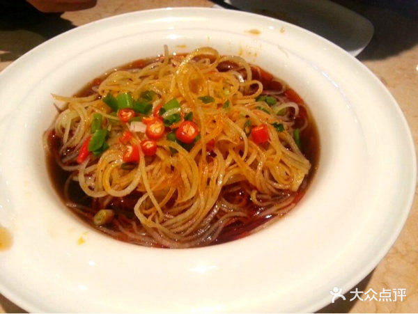 艺菲炉鱼风尚烤鱼餐厅捞汁土豆丝图片 - 第5张