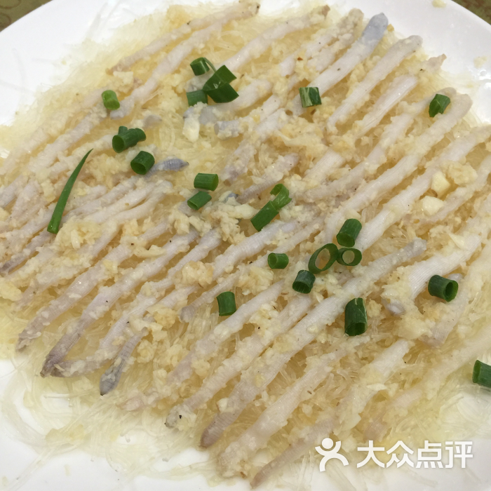 蒜蓉粉丝蒸沙虫