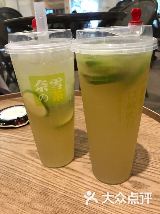 奈雪の茶(海雅缤纷城店)的点评