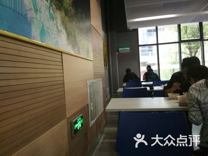上海科技大学清真食堂图片 - 第3张