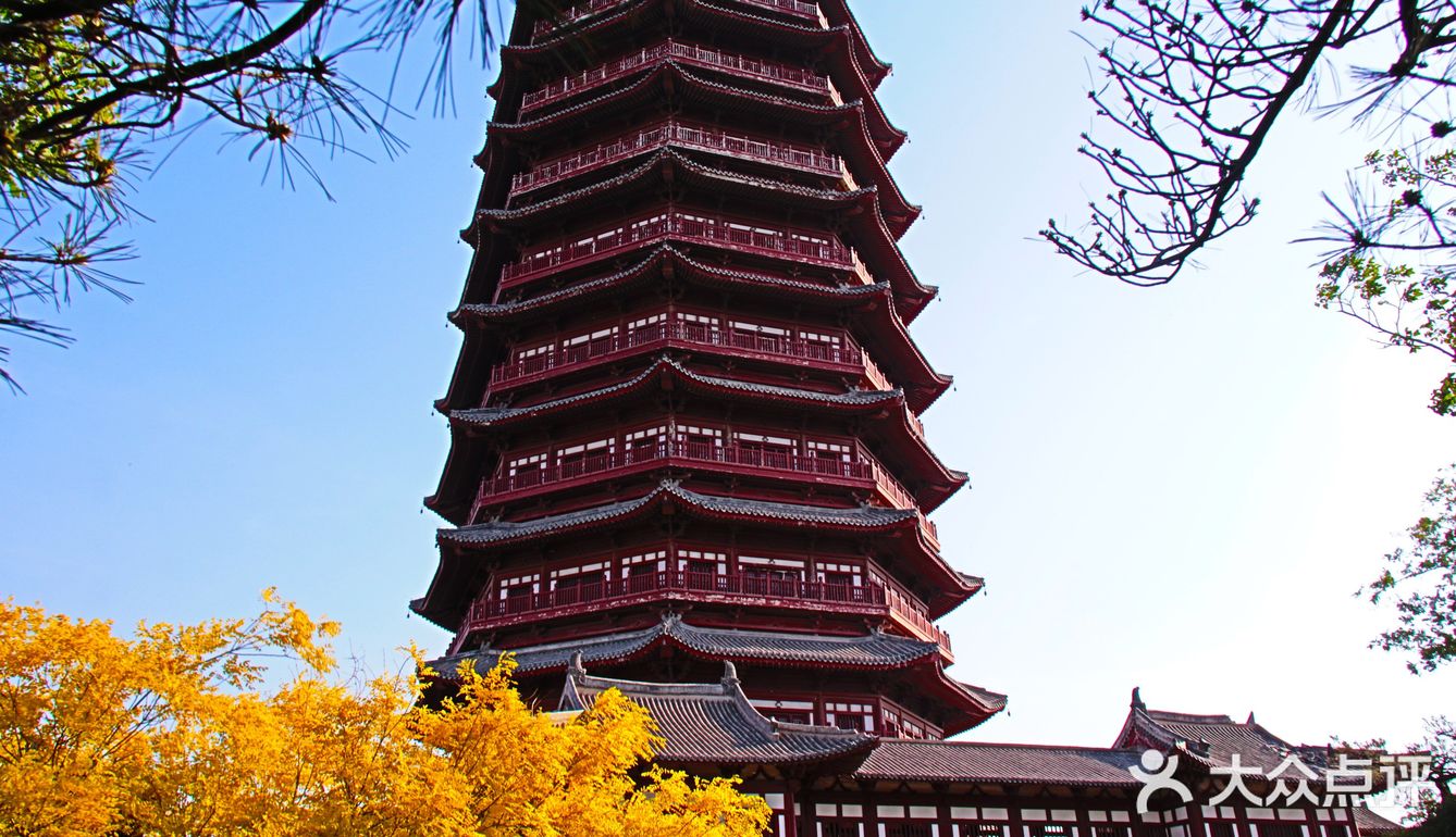 北京园博园的永定塔是一组漂亮的古风建筑