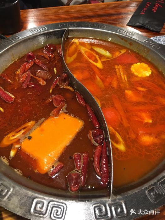 渝见火锅川香牛蛙番茄鸳鸯锅图片 - 第1493张