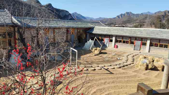 谷山村景区-"谷山村位于京西门头沟妙峰山镇担礼村 .