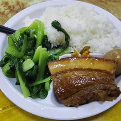 大肉饭 