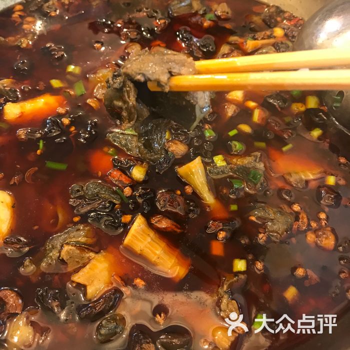 黑竹香鸡