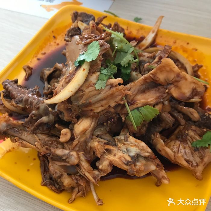 曾记抚顺麻辣拌拌鸡架图片 - 第1张