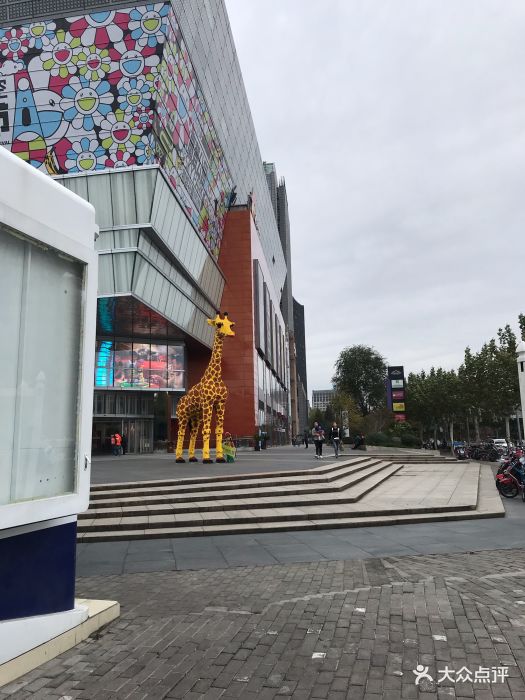 昨天停车场开始收费。收费能理解,满额减不.