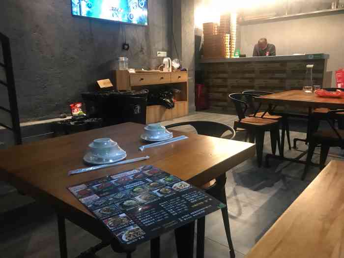 堕落小龙虾(狮子山店)-"都是点的外卖,所以店内环境我