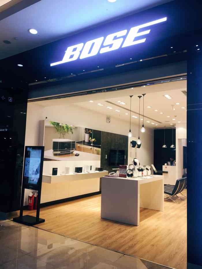 bose(万达广场店)-"今天路过bose的门店,本来只是想试听一.